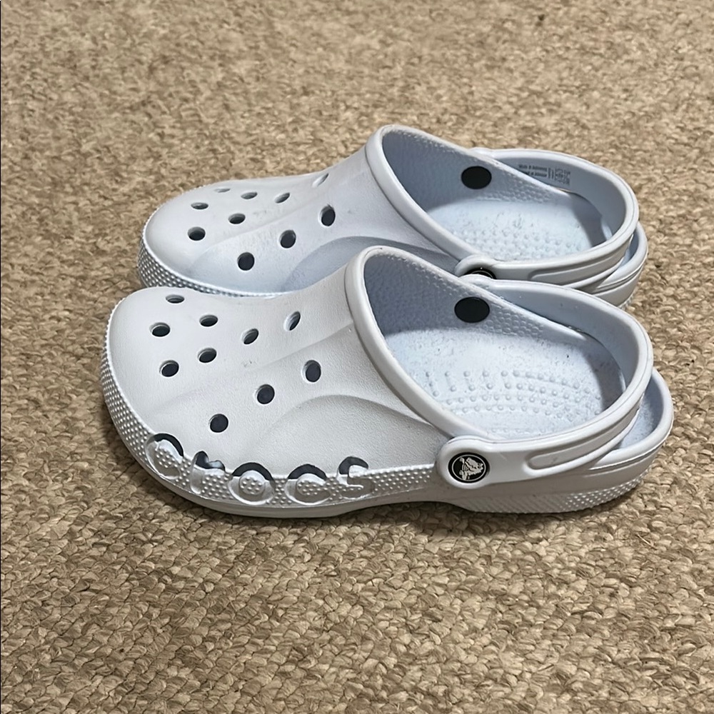 CROCS White Water Shoes Classic Design